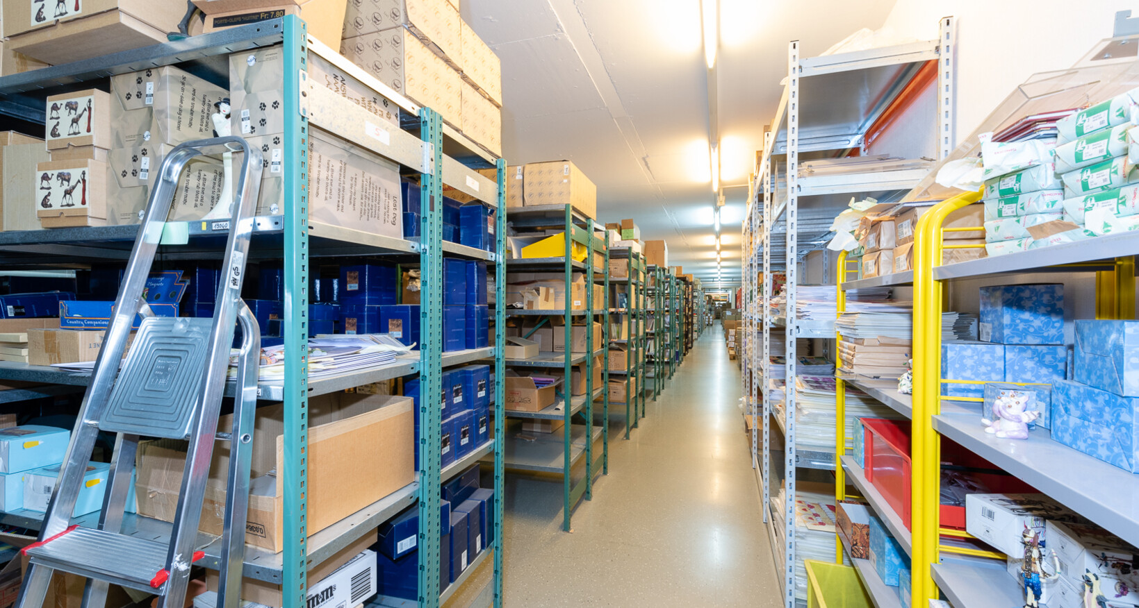 Diese Räumlichkeiten mit rund 500 m2 Fläche im 1. Stock des Geschäftshauses in Ecublens überzeugen durch ihre strategische Lage.