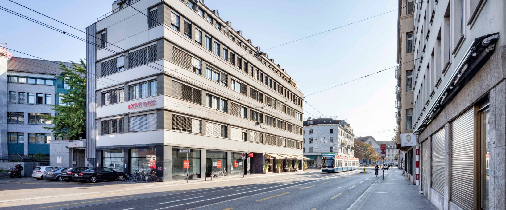 Ab sofort bis 30. September 2027 vermieten wir eine Bürofläche  mit 172 m2 an Toplage im Kreis 4. 
