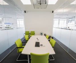 Im aufstrebenden und lebendigen Binzquartier in Zürich wird ab dem 1. Oktober 2025 oder nach Vereinbarung eine attraktive Büro- bzw. Gewerbefläche mit 240 m² vermietet. Im aufstrebenden und lebendigen Binzquartier in Zürich wird ab dem 1. Oktober 2025 oder nach Vereinbarung eine attraktive Büro- bzw. Gewerbefläche mit 240 m² vermietet.