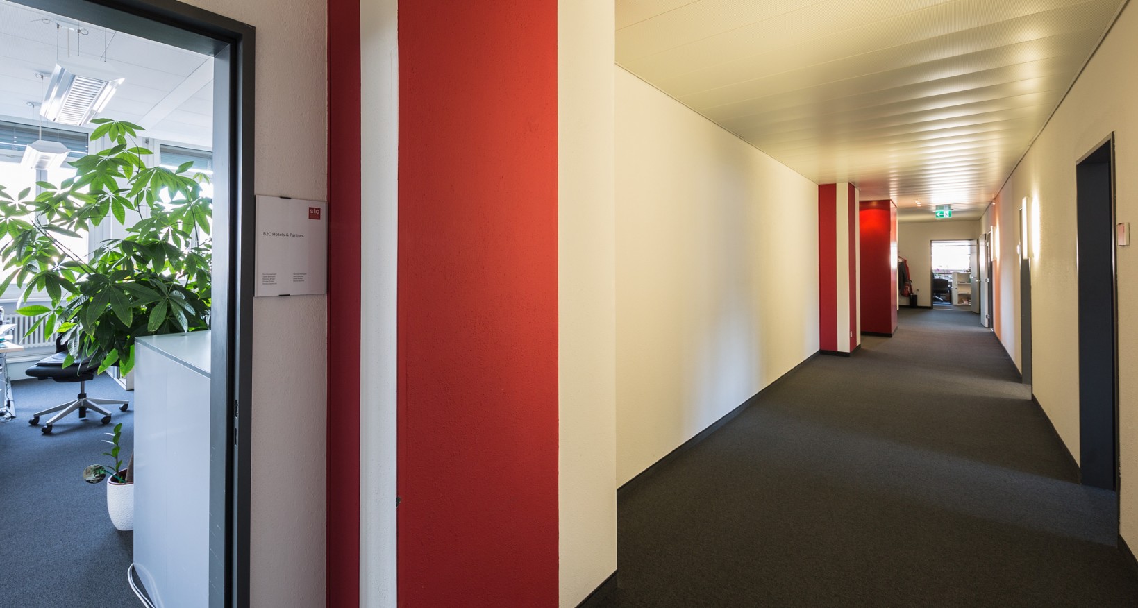 Im aufstrebenden und lebendigen Binzquartier in Zürich wird ab dem  1. Oktober 2025 oder nach Vereinbarung eine attraktive Büro- bzw. Gewerbefläche mit 1’111 m² vermietet. 