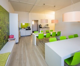 Im aufstrebenden und lebendigen Binzquartier in Zürich wird ab dem 1. Oktober 2025 oder nach Vereinbarung eine attraktive Büro- bzw. Gewerbefläche mit 1’111 m² vermietet. Im aufstrebenden und lebendigen Binzquartier in Zürich wird ab dem 1. Oktober 2025 oder nach Vereinbarung eine attraktive Büro- bzw. Gewerbefläche mit 1’111 m² vermietet.